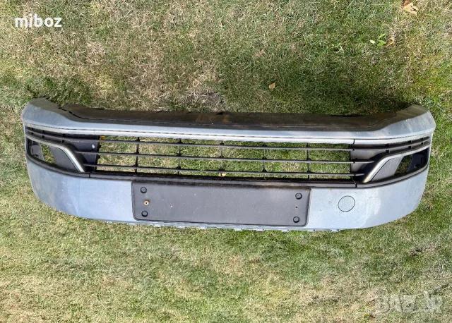 Предна броня VW Passat B7