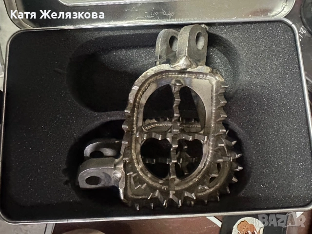 Титаниеви стъпенки педали за мотор, снимка 4 - Аксесоари и консумативи - 54556670
