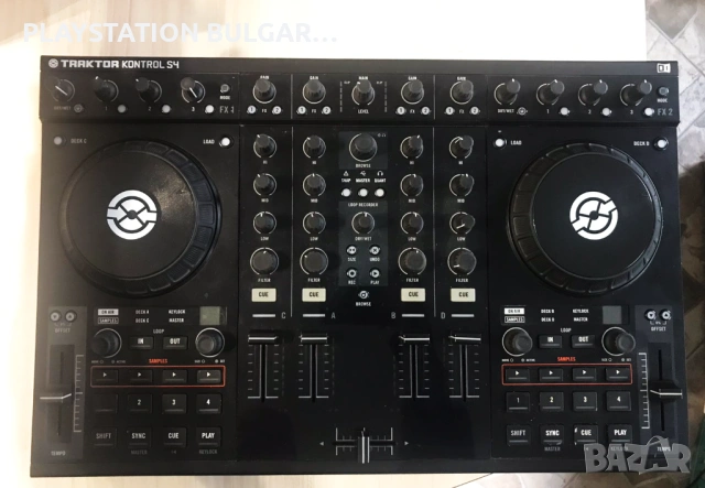Контролер TRAKTOR KONTROL S4 MK1 + SOFT CASE, снимка 2 - Друга електроника - 54358201
