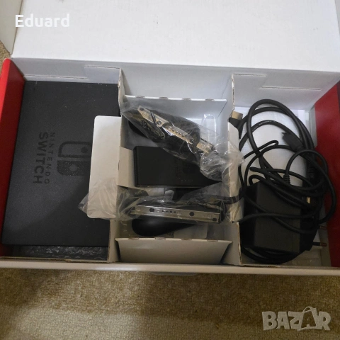 Nintendo Switch V2, снимка 6 - Nintendo конзоли - 54583370