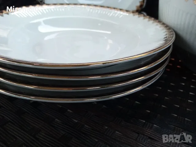 Български сервиз за хранене - 18 части, снимка 9 - Сервизи - 55546738