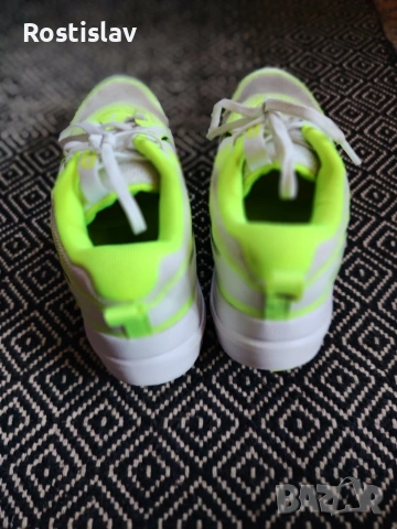 Nike оригинални маратонки номер 36,5., снимка 2 - Маратонки - 55060529