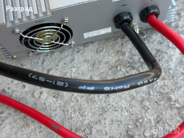 Инвертор  HQ  12V-220V 1700W, снимка 4 - Аксесоари и консумативи - 54652630