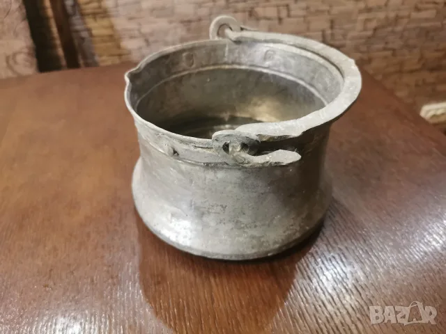 МЕДНО КОТЛЕ-МЕНЧЕ