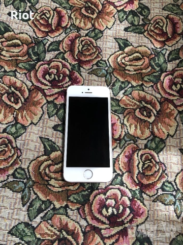 Продавам iPhone SE 2016, снимка 2 - Apple iPhone - 54615778