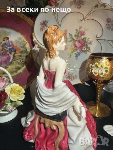 Royal Worcester England  1996 Код P2117, снимка 3 - Декорация за дома - 54153685