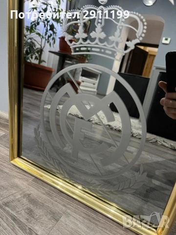 Картина огледало с герба на Реал Мадрид, снимка 5 - Фен артикули - 54304107