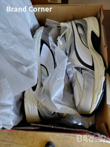 👟 Оригинални маратонки PUMA Morphic / SoftFoam+ (Сребристо и Крем), снимка 8 - Маратонки - 54302495