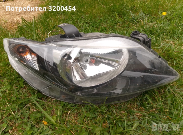 Десен фар за Сеат 