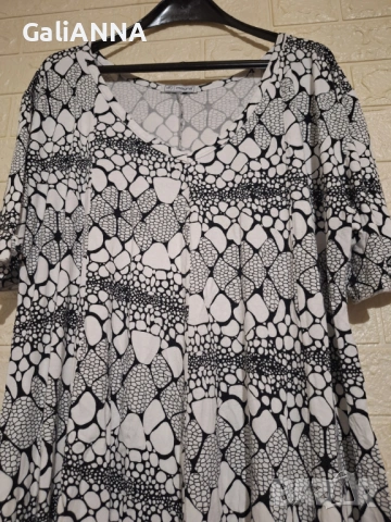 СТРАХОТНА ЧЕРНОБЯЛА ТУНИКА 3XL, снимка 3 - Туники - 54585758