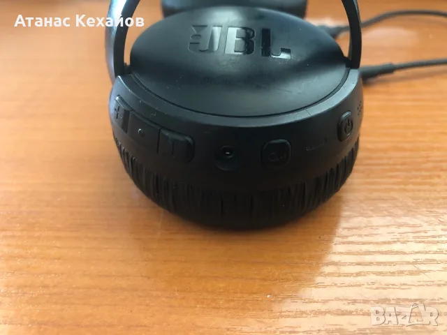 Безжични слушалки JBl, снимка 3 - Bluetooth слушалки - 55539386