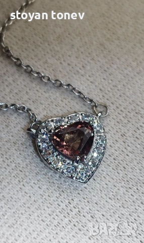 „Магично сърце“ – Ръчно изработено бижу с истинска магия в центъра!, снимка 12 - Колиета, медальони, синджири - 53775686