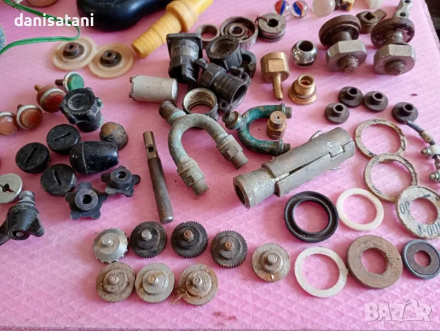 Продавам кашонче със различни неща , снимка 4 - Други инструменти - 55345109