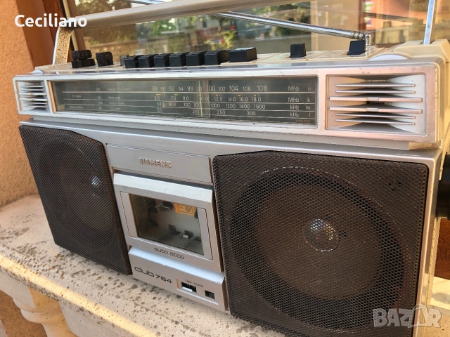 Радиокасетофон SIEMENS RM 764