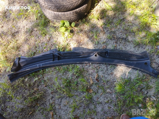 Кора с пръскалки под чистaчки Audi A3 8L, снимка 2 - Части - 55188689