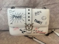 Оригинална чанта Pinko Love Graffiti, снимка 3