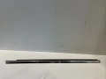 Хромирана лайсна на стъкло на предна дясна врата за Mercedes W212 (2012) A2127250406, снимка 1