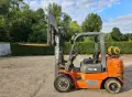 Продавам мотокар Heli 3.5т газ , триплекс + своб ход + изравнител, снимка 1