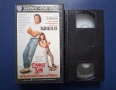 Видеокасети VHS Четири Сватби и едно Погребение Къдравата Сю, снимка 6