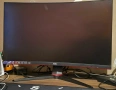 Монитор Aoc 27 curved gaming 240hz fhd 0,5ms free sync premium, снимка 1