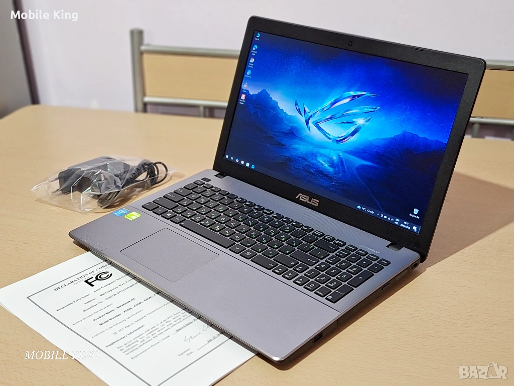 Asus X550LD лаптоп като ново с 15.6" Full HD, Core i5, 8GB RAM, 256GB SSD, снимка 1