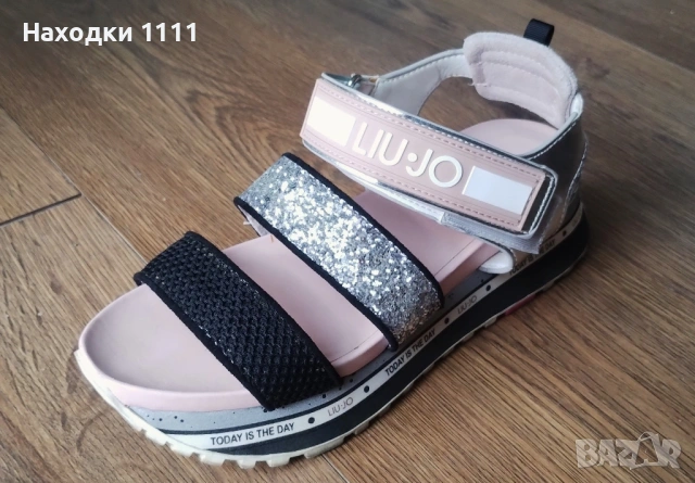 Невероятни сандали LIU JO, номер 37, перфектни, снимка 6 - Сандали - 54372068