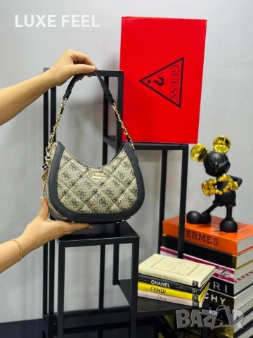 Guess ✨Дамски Чанти , снимка 14 - Чанти - 54335991