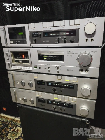 HI-FI AKAI