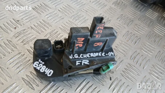 Брава врата Jeep Grand Cherokee 2004 (предна дясна)