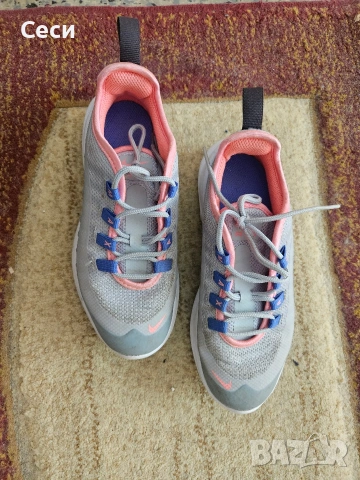 детски маратонки Nike, снимка 4 - Детски маратонки - 52340366