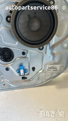 Механизъм за стъкло предна дясна врата за Volvo C30 1.6d (2012) 998466-106 OEM, снимка 3 - Части - 55593246