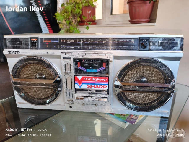 Sharp GF-9000, снимка 2 - Радиокасетофони, транзистори - 54338525