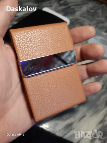 Продавам кожена табакера за цигари, снимка 5 - Табакери - 55352809