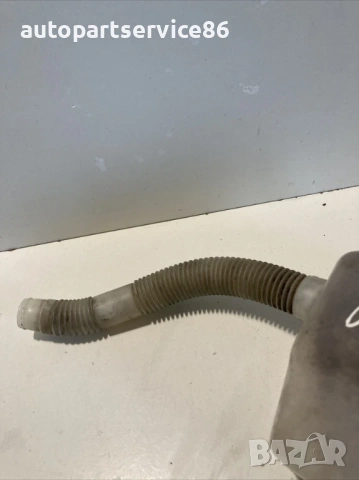 Резервоар за течност за чистачки за Volvo C30 1.6 TDI 109HP (2012) 3M51-17618-AG, снимка 2 - Части - 54146202