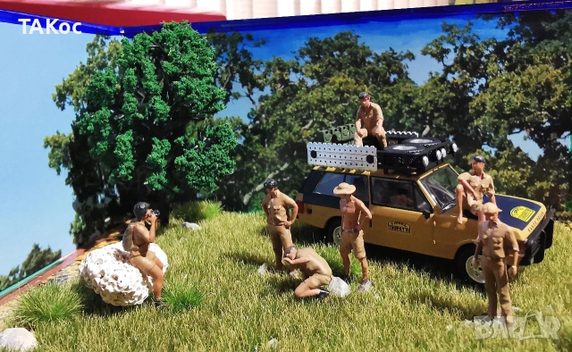 Mini gt 1:64 CHASE 1144 Range Rover Winner Camel Trophy Sumatra 1981, снимка 7 - Колекции - 55055592