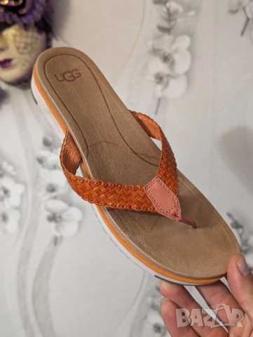 Кожени чехли / сандали UGG Australia Lorrie 1016176 Fire Opal Flip Flops номер 39 и 40, снимка 11 - Чехли - 54813397