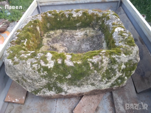 Каменно корито ръчно дялано 80х69х38 см, снимка 5 - Антикварни и старинни предмети - 54352117