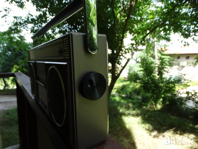 GRUNDIG RR 350c ..., снимка 12 - Радиокасетофони, транзистори - 54720867