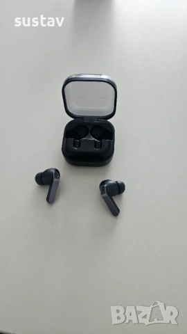 Слушалки Galaxy Buds 4 pro Samsung, снимка 2 - Bluetooth слушалки - 54455894