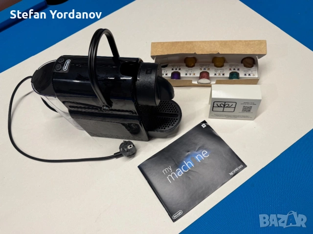 Еспресо кафемашина с капсули Delonghi Nespresso Inissia, снимка 2 - Кафемашини - 54586367