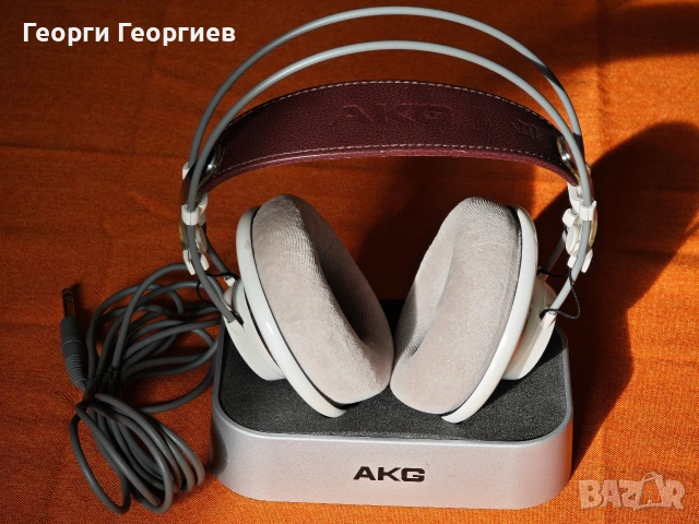 AKG K-701 made in Austria 