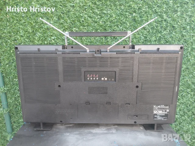 Този Касетофон е легендарен ретро бумбокс Intersound Super Jumbo (модел J-747S) , снимка 4 - Радиокасетофони, транзистори - 55467262