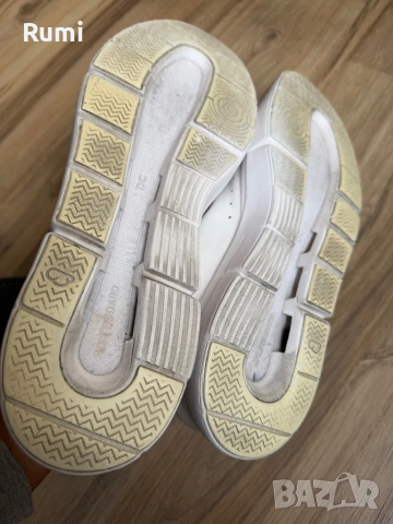 Оригинални мъжки спортно/елегантни кецове On M The Roger Advantage ! 45 н, снимка 8 - Кецове - 52179659