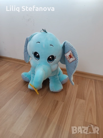 Ново плюшено слонче 