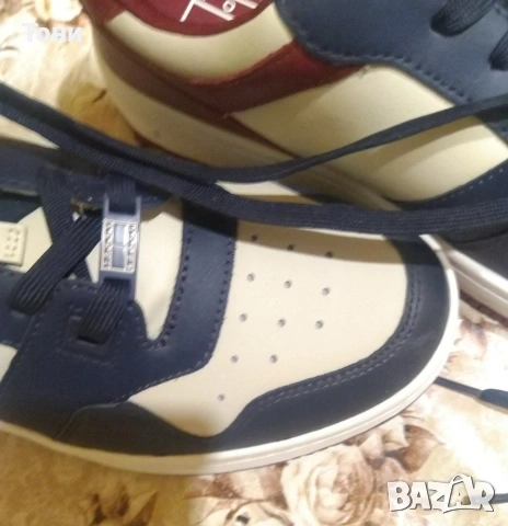 TOMMY HILFIGER Оригинал Нови Дамски Маратонки Изцяло от Естествена Кожа 40/41, снимка 7 - Маратонки - 55158906
