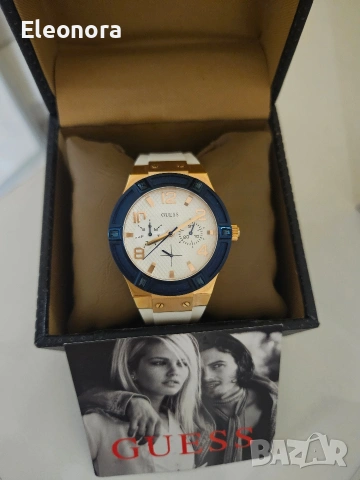 Дамски часовник Guess, снимка 2 - Луксозни - 54379146