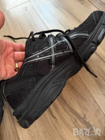 Оригинални мъжки черни маратонки Asics GEL! 43 н, снимка 8 - Маратонки - 54656800