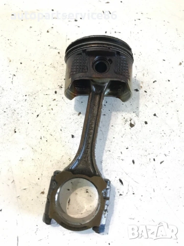 Бутало с биела за Nissan Primera P11 QG18 1.8 (2000) 4M540-2