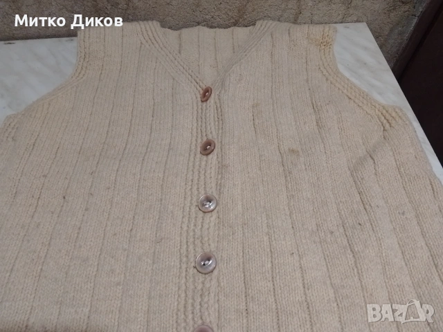 Вълнен елек  размер ХЛ, снимка 2 - Елеци - 54640999