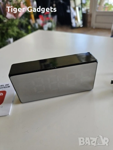 WiFi часовник със скрита камера Tuya Smart – Нощно виждане, детекция на движение, TF карта, снимка 2 - Други - 55044242